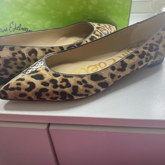 Sam Edelman size 8 leather pointed shoe two tone design - Picture 3 of 4